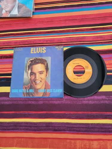Elvis presley shake - ,
