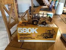 Tractopelle Case 580K 1/35