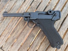 Reproduction de P08 Allemand
