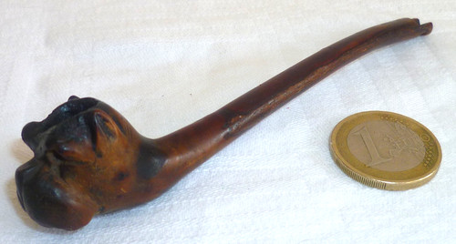 Toute petite pipe - petite,