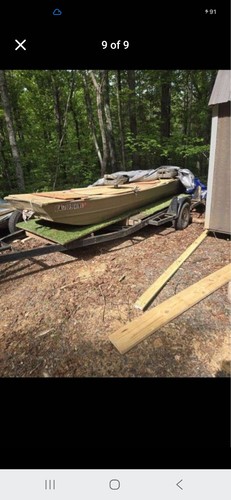 Jon boat with 20 - boat,