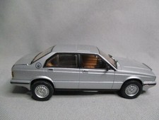 AP786 UNIVERSAL HOBBIES 1/43