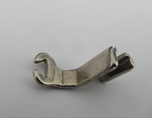 Pied pour boutons pfaff 46120 - pied,