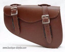sacoche latérale en Cuir