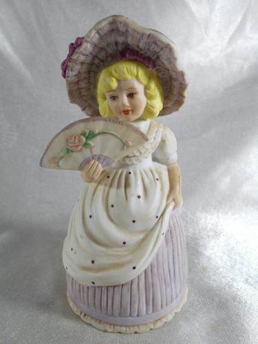 Cloche figurine porcelaine - cloche, /