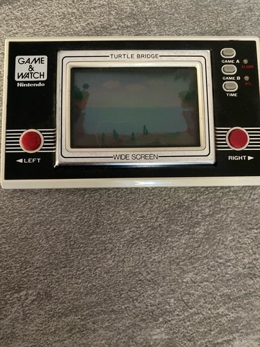 Nintendo game watch - nintendo,