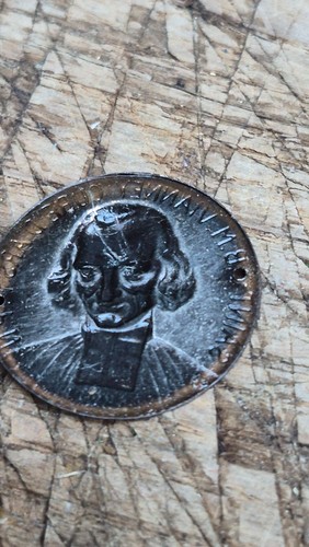 Médaille ancienne saint - ancienne,