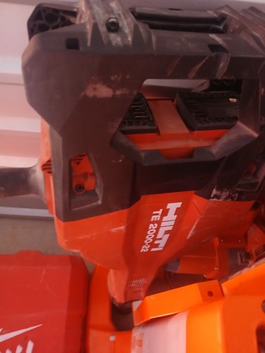 Hilti hammer 2000 - 2000, battery