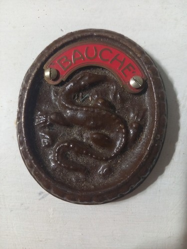 Bauche cache serrure - bauche, coffre