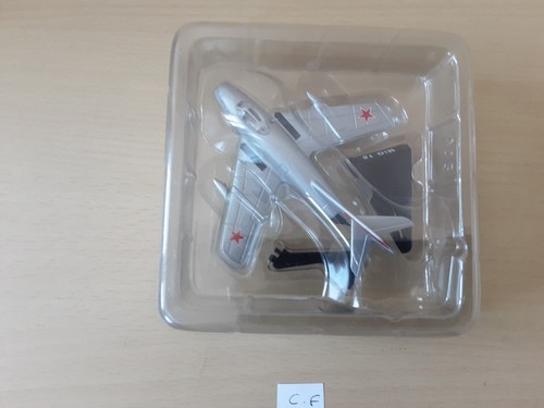 Avion miniature mig - mig, 15