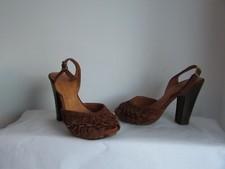 escarpins chie mihara daim