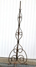Lampadaire en fer forgé