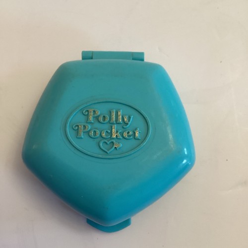 Polly pocket room - pocket,
