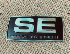 Lotus Elan, "SE" , Special Equipment Badge, 55mm x 27.5mm