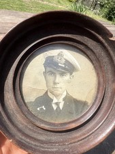 Round wooden frame & photos circa 1900 sailor antique frame