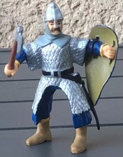 Figurine Chevalier Avec Hache