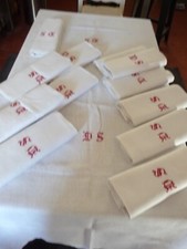 Linge ancien Nappe + 12