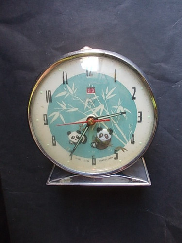 Réveil animé panda 1970