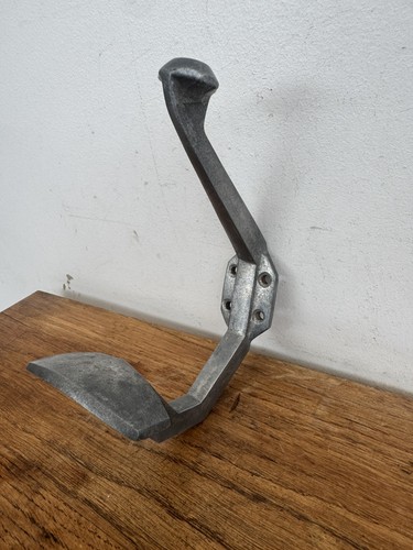Ancien porte manteau - ,, patère