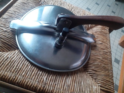 Rare ancien couvercle pour - rare,