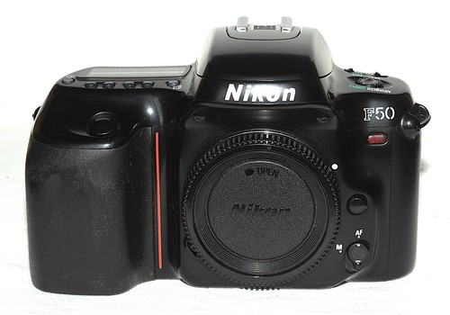 Nikon f50 argentique - nikon,