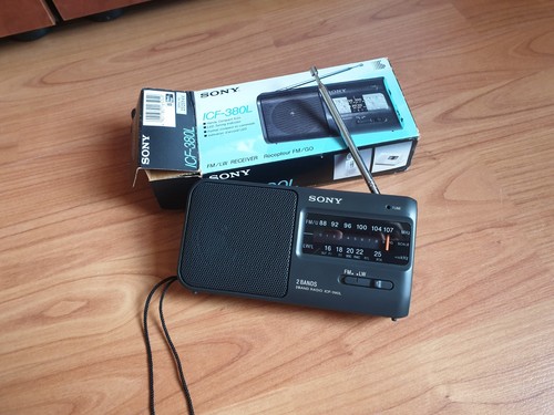 Poste radio portable - radio, model