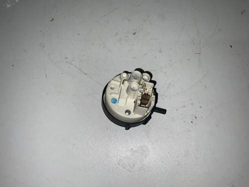 Whirlpool pressostat pour lave - pour,