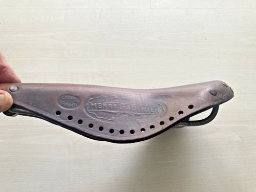Belle selle velo ancienne - de,