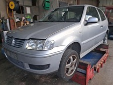 Capot VOLKSWAGEN POLO 3 PHASE