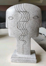 Sculpture/Visages Symétriques