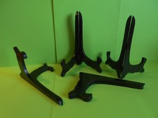 4 PRESENTOIRS EN BOIS/ SUPPORT