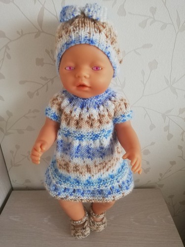 Vêtements pour poupées