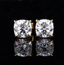 Clous solitaire diamant blanc