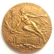 MED 22. Médaille  ART NOUVEAU