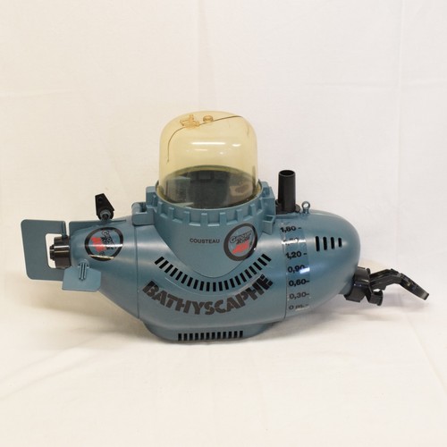 Ancien jouet bathyscaphe - ancien, le