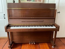Yamaha Upright Piano U1F -