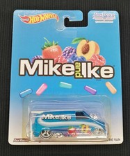 Hot Wheels 85 CHEVY ASTRO VAN