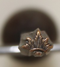 Fer à Dorer Fleuron modèle