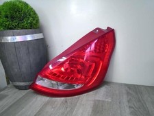 Feu arriere principal droit