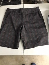Fila Sport Golf Shorts Size 38 Black/Red Plaid Stripe Pull-On Zip Button Closure