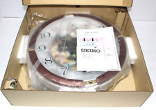 Horloge automatique analogique