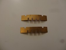 Lot 2 FROTTEURS CHARIOTS MACHINES à TRICOTER SINGER, PHILDAR, SUPERBA