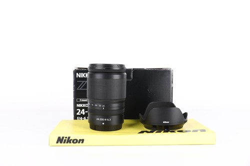 Nikon 200 3 vr - 24-200, f4-6.3