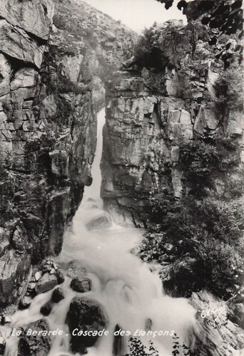 Berarde cascade des - la,