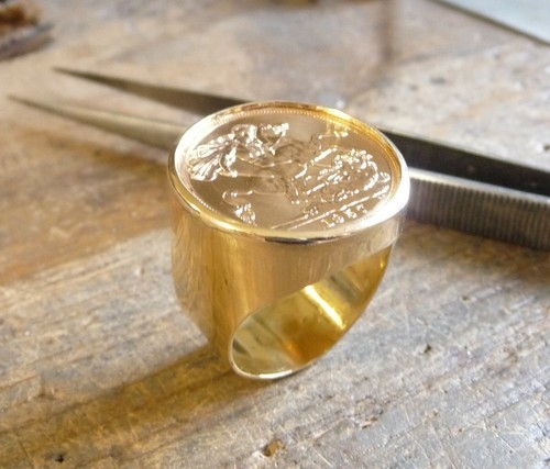 Chevalière ronde avec - or,