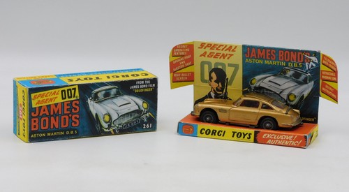 Corgi toys 261 aston - toys,