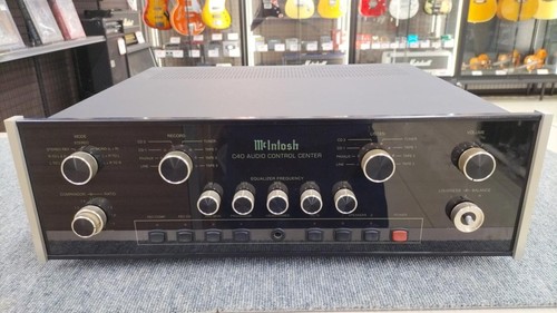 Amplificateur contrôle - de,