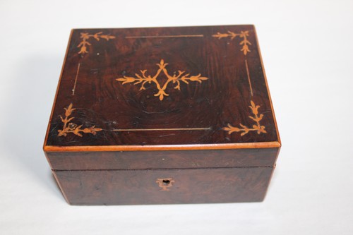 Ancien coffret marqueterie - en,
