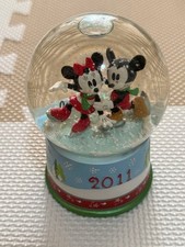 Disney Mickey & Minnie Snow