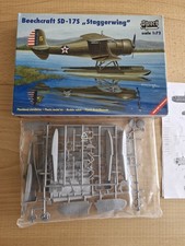 maquette avion 1/72 Beechcraft